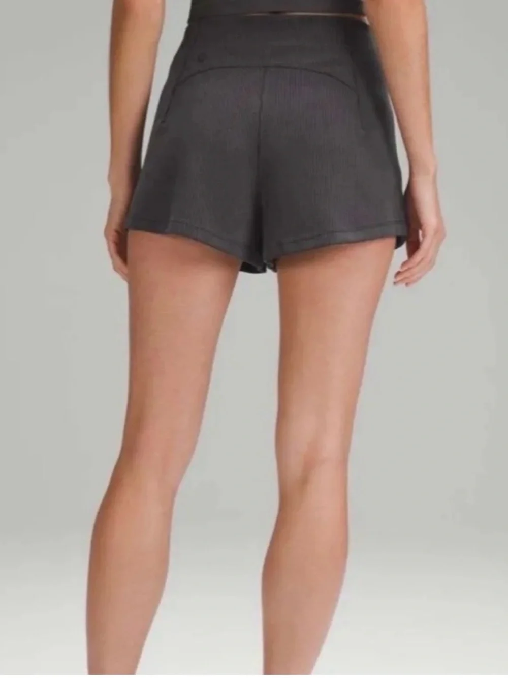 Lululemon Ribbed Softstreme High-Rise Short 2” Black